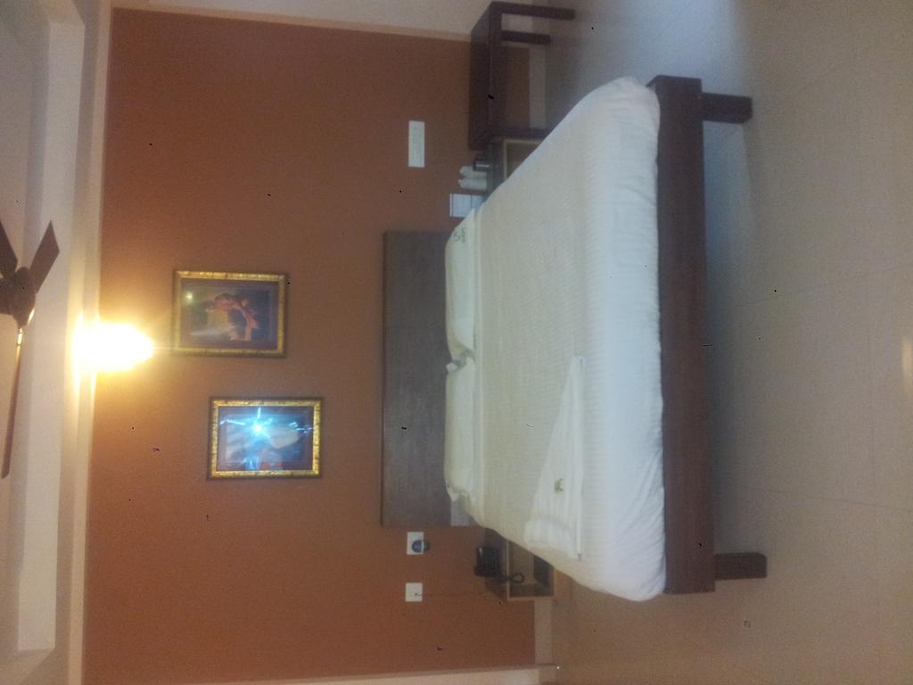 Hotel Srm Grands Chennai Exterior photo